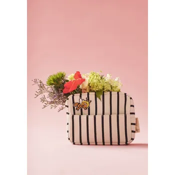 Kosmetická taška Tatuum PRUHOVANÁ KOSMETICKÁ TAŠKA – ESTETI