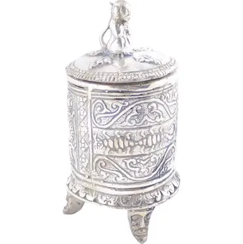 Kovová nádoba stříbrná malá