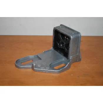 FA1 223-925 Držák, výfukový systém