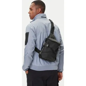 Rains Batoh 14690 Černá OS