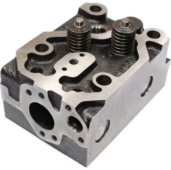 Válec motoru Hlava válce KOMPLETNÍ UNIVERSAL IMPORT 71010501.4