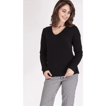 Dámský svetr Dámský elegantní svetr s výstřihem do V - černý MKM MKMSwetry, S i556_44451_7_33