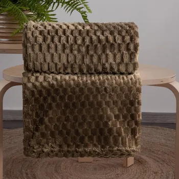 deka Deka CINDY6 v tmavě hnědé barvě Rozměr deky: 200x220cm