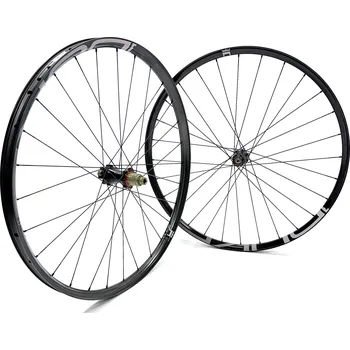 Zapletené kolo DUKE by BikePart 1090g Karbonová zapletená kola DUKE Lucky Jack SLS5 Typ nábojů: OGS Super Light