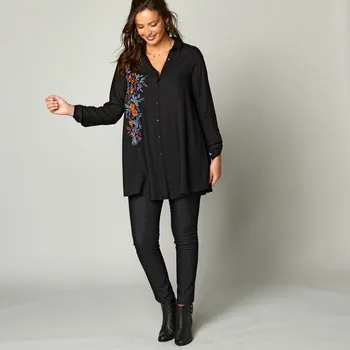 Dámské legíny Denimové džegíny s pružným pasem, pro vyšší postavu černá 50