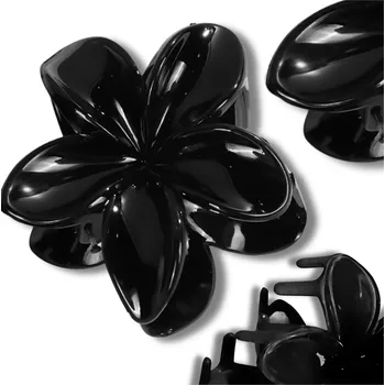 Camerazar Sponka do vlasů s černým květem plumerie pro stylové účesy