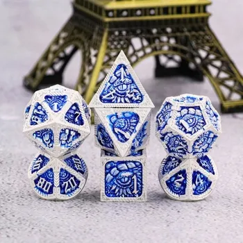 Příslušenství k deskovým hrám DRAČÍ DĚDICTVÍ LEDU SADA 7 KOVOVÝCH RPG kostek