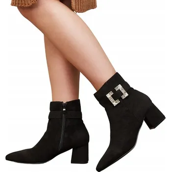 Dámská zimní obuv ČERNÉ DÁMSKÉ KOTNÍKOVÉ BOTY NA PODPATKU MASEMART 40