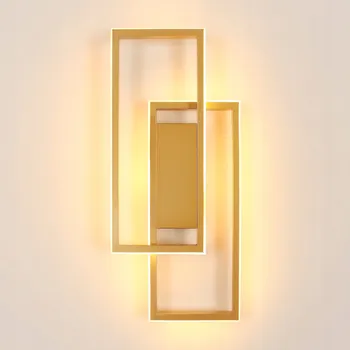 Nástěnné svítidlo Nástěnné svítidlo GOECO zlaté, integrovaný LED zdroj 28 W