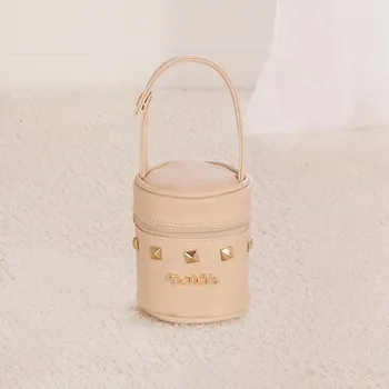 Nanán kožený obal na dudlík krémový