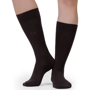 Pánské ponožky FERATT Pánské ponožky tmavě hnědé Velikost: 39-42