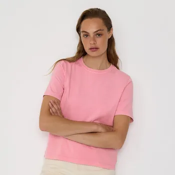 Dámské tričko Reserved - Vyšisované tričko - pastelově růžová - 568GA-03X - 568GA-03X-S