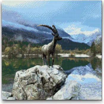 Diamantové malování Diamantové malování - Kranjska Gora - Slovinsko Velikost: 50x50cm, Rámování: Pouze srolované plátno, Diamanty: Čtvercové