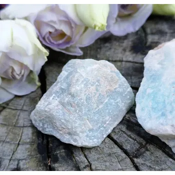 Přírodní kámen Amazonit Madagaskar 14g (56 x 28 x 16 mm)