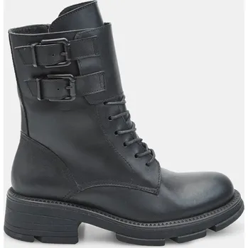 Dámská zimní obuv Baťa kotníková šněrovací bota s trakční podrážkou pro ženy z kůže černé, vel. 39