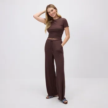 Dámské oblečení Reserved - Kalhoty ze strukturované látky - tmavě hnědá - 8170B-89X - 8170B-89X-M