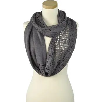 Šála Ažurový tunel šedý