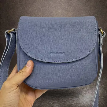 Pravá kůže, stylová fialová dámská kožená kabelka Bez personalizace - individuální přání řešíme po domluvě.