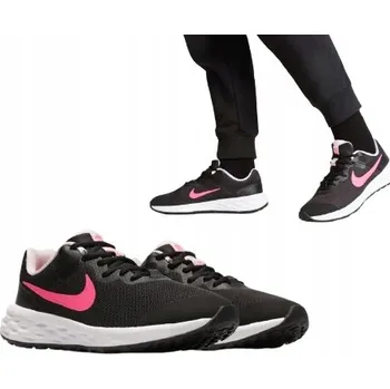 Dámské tenisky Nike sportovní boty textilní černé velikost 37,5