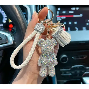 B-TOP Přívěsek na klíče a kabelku – medvěd s krystaly a střapcem Druh barvy: Bílá