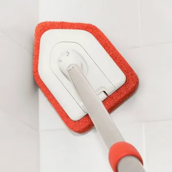 OXO Good Grips - teleskopický úklidový kartáč