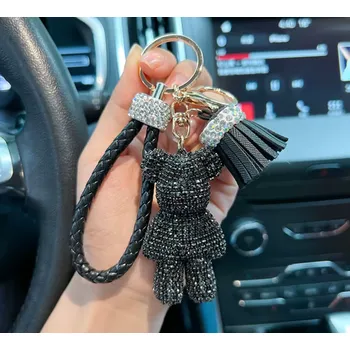 B-TOP Přívěsek na klíče a kabelku – medvěd s krystaly a střapcem bílá