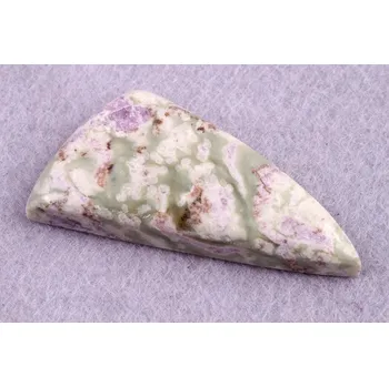 Přírodní kámen Kabošon Vesuvianite č.6383 (42x19x7mm)