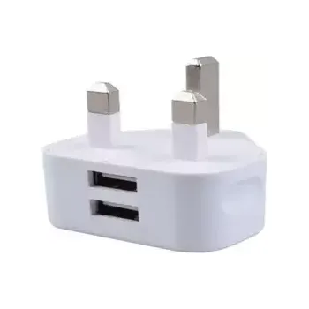MicroConnect Nabíječka s UK zástrčkou se dvěma USB porty bílá (PETRAVEL36)