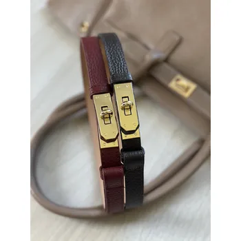 Opasek Mishel Kožený pásek XOXO - vínová / extra dark Barva: tmavě hnědá