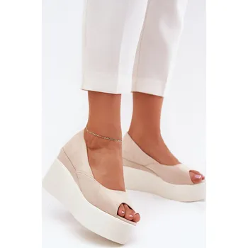 Dámské sandále Dámské sandály na klínu a platformě Felyra Barva: Béžová, Velikost: 41