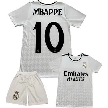 Fotbalový komplet Real 10 MBAPPE 2026 bilý Velikost: 158 cm(12-13 roky)
