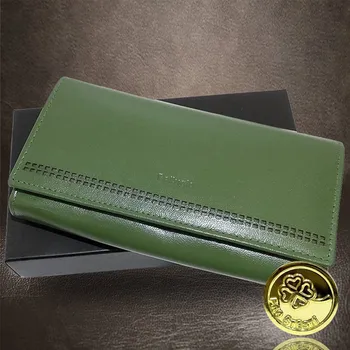 Dámská zelená kožená peněženka BELLUGIO s monogramem nebo fotkou Vyberte variantu: + MONOGRAM | zdarma | + Akce - zlatá mince Pro štěstí ZDARMA