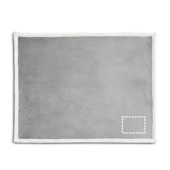 Dětská deka HEIDEN. Oboustranná fleecová deka (190 g/m²) se saténovou stuhou a personalizovatelnou kartou 3D výšivka (max. 12 barev, 280 x 200mm) 12 barev 3 Střed vpředu