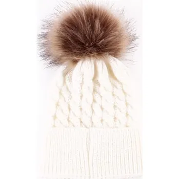 Čepice Dětská pletená čepice s bambulí J857 bílá