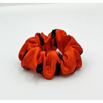 Saténová Scrunchie gumička černý puntík L