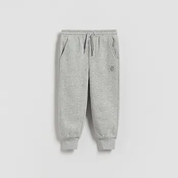 Chlapecké kalhoty Reserved - Teplákové joggery - světle šedá - 094FO-09M - 094FO-09M-98