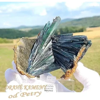 Přírodní kámen Vivianit z Brazílie 105x88x95mm