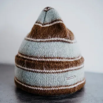 Zimní čelenka Kulich Kangol - Fuzzy Stripe Beanie - Brown