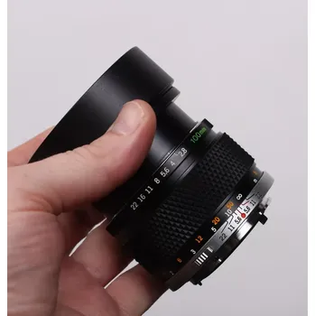 Objektiv Objektiv OLYMPUS Zuiko OM 100/2,8 AUTO-T (drobný kratší teleobjektiv s bajonetem OM)