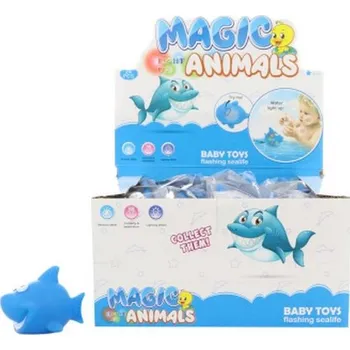 Žralok svítící do vody