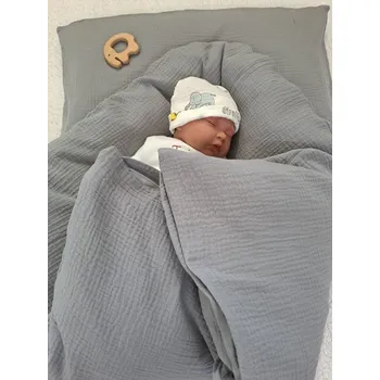 Zavinovačka Pro útulný domov Péřová zavinovačka mušelínová Šedá Sada 4v1 TYP zavinovačky: ČTVERCOVÁ, ROZMĚR zavinovačky a polštářku: 70 x 70 cm + 40 x 60 cm