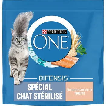 2x1,5kg PURINA ONE Sterilized se pstruhem