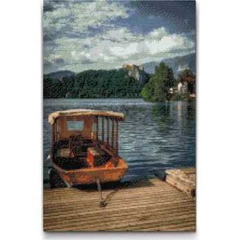 Diamantové malování Diamantové malování - Loďka na jezeru Bled - Slovinsko Velikost: 40x60cm, Rámování: Pouze srolované plátno, Diamanty: Čtvercové