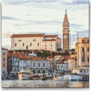 Diamantové malování Diamantové malování - Město Piran za soumraku - Slovinsko Velikost: 50x50cm, Rámování: Pouze srolované plátno, Diamanty: Kulaté