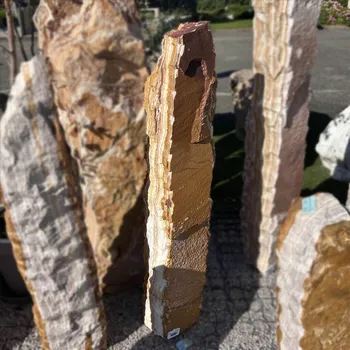 Zahradní dekorace Onyxový sloup Angel – originální designový prvek