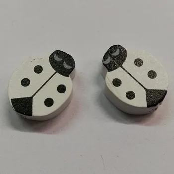 Dětské navlékací korálky Dřevěné korálky - beruška bílá - 14x19mm - 1ks