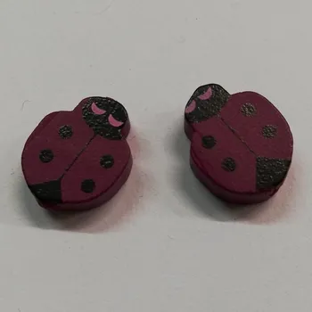 Dětské navlékací korálky Dřevěné korálky - beruška fialová - 14x19mm - 1ks