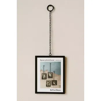 Fotorámeček BePureHome Závěsný fotorámeček Xpose na fotografii 14,5 × 19,5 cm