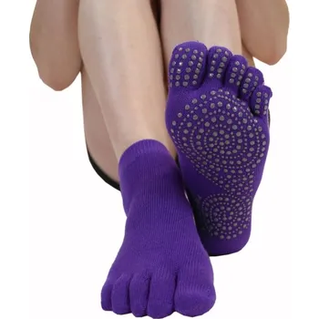 Pánské ponožky TOETOE Protiskluzové prstové ponožky na Jógu a Pilates Sole Trainer - Purple Velikost ponožek: 35-38