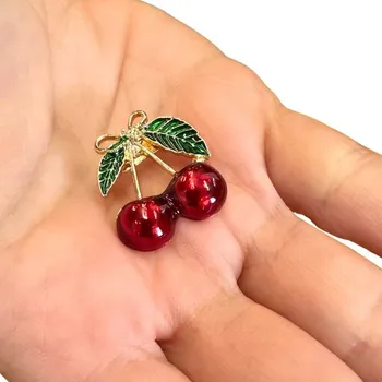 Souprava šperků Mareb Brož ve tvaru třešní se zlatými detaily 2,5 cm